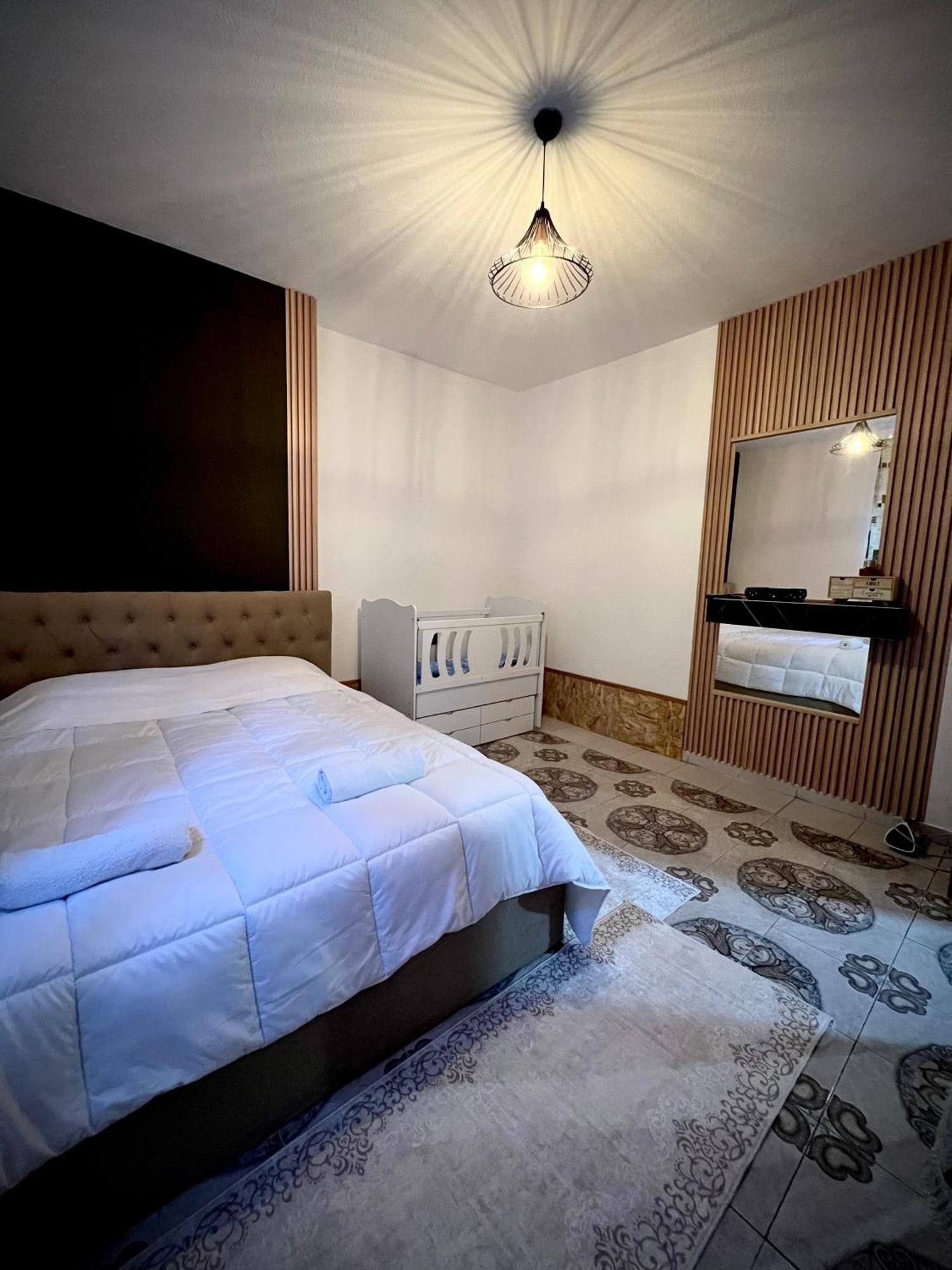 Pogradeci Lake Guest House 外观 照片